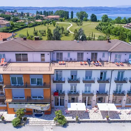 Mirabello Hotel Sirmione