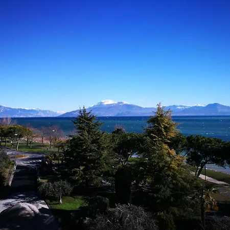 Hotel Mirabello Sirmione
