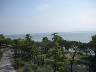 Mirabello 3*
