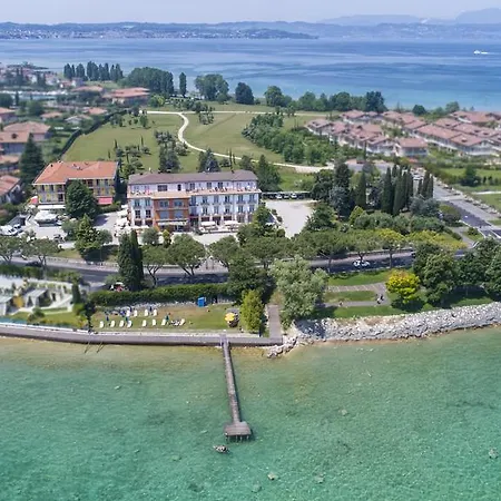 Mirabello Hotel 3*