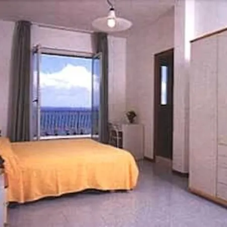 Mirabello Hotel 3*