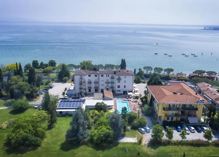 Ξενοδοχείο Mirabello 3*